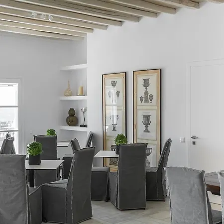 Capo Di Mykonos 4*