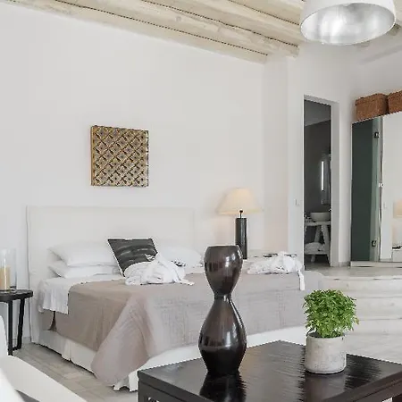 Capo Di Mykonos 4*